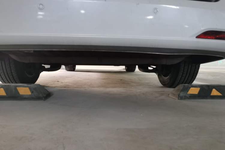 Used GAC Trumpchi M6 2023 PRO 270T DCT Luxury Edition Chassis Rear Right