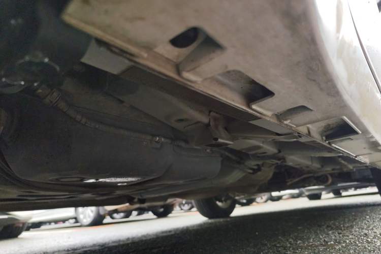 Used GAC Trumpchi M6 2023 PRO 270T DCT Elite Edition Chassis Rear Right