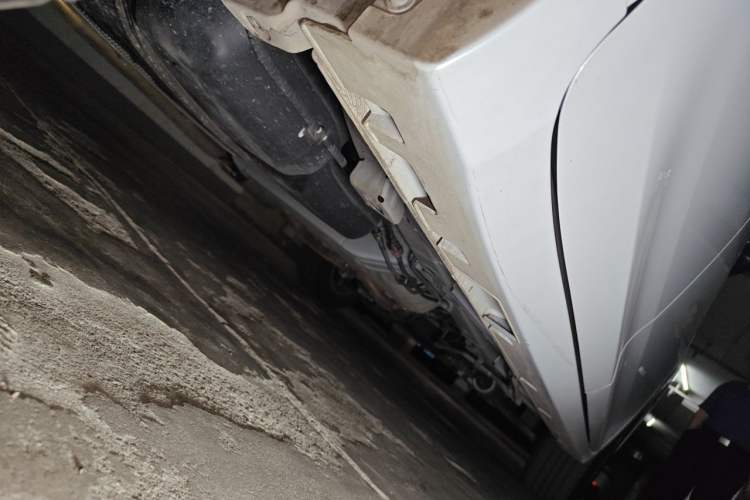 Used GAC Trumpchi M6 2023 PRO 270T DCT Elite Edition Chassis Rear Right