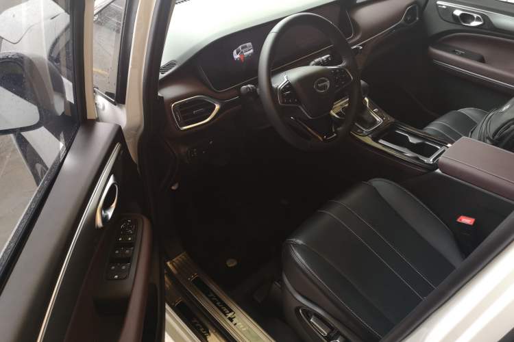 Used GAC Trumpchi M6 2023 PRO 270T DCT Luxury Edition Driver Seat