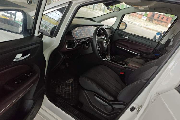 Used GAC Trumpchi M6 2023 PRO 270T DCT Elite Edition Driver Seat