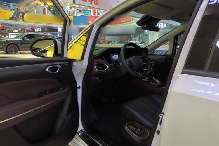 Used GAC Trumpchi M6 2023 PRO 270T DCT Luxury Edition Driver Seat