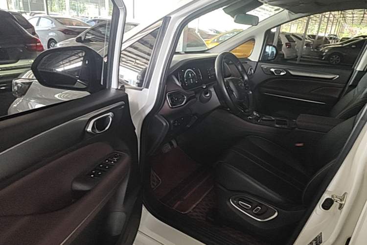 Used GAC Trumpchi M6 2023 PRO 270T DCT Luxury Edition Driver Seat