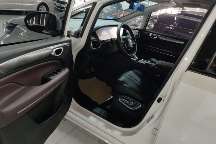 Used GAC Trumpchi M6 2023 PRO 270T DCT Luxury Edition Driver Seat