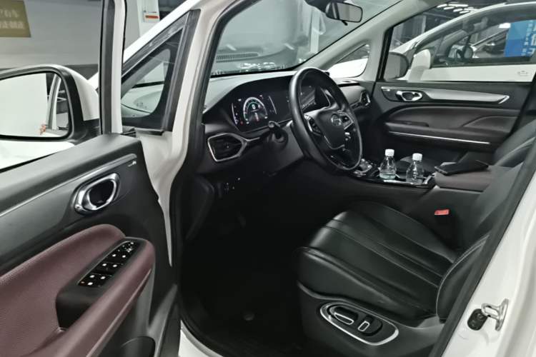 Used GAC Trumpchi M6 2023 PRO 270T DCT Luxury Edition Driver Seat