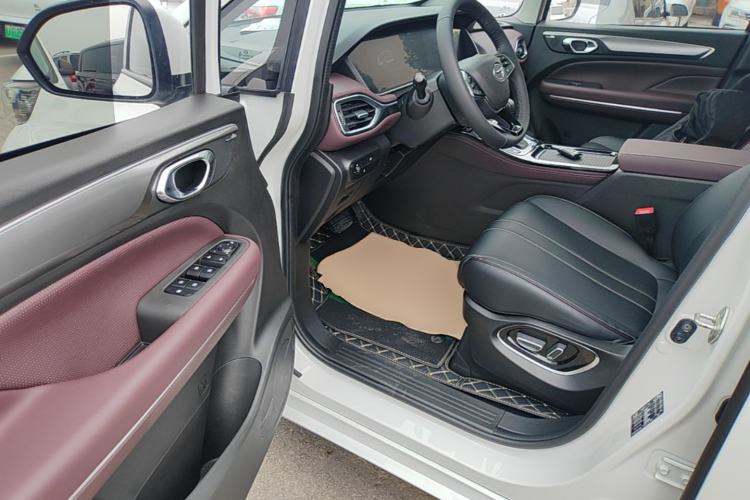 Used GAC Trumpchi M6 2023 PRO 270T DCT Luxury Edition Driver Seat