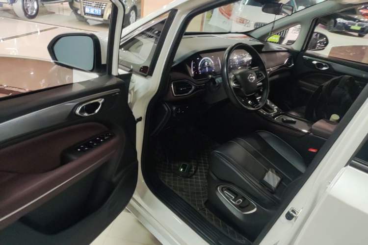 Used GAC Trumpchi M6 2023 PRO 270T DCT Luxury Edition Driver Seat