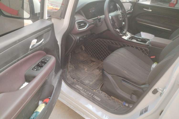 Used GAC Trumpchi M6 2023 PRO 270T DCT Elite Edition Driver Seat