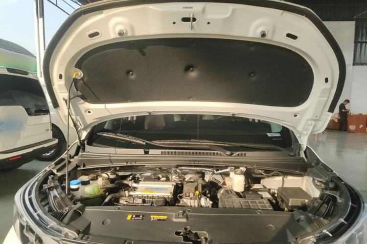 Used GAC Trumpchi M6 2023 PRO 270T DCT Luxury Edition Engine Bay