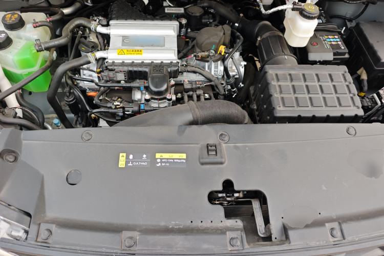 Used GAC Trumpchi M6 2023 PRO 270T DCT Luxury Edition Engine Bay