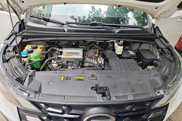 Used GAC Trumpchi M6 2023 PRO 270T DCT Elite Edition Engine Bay
