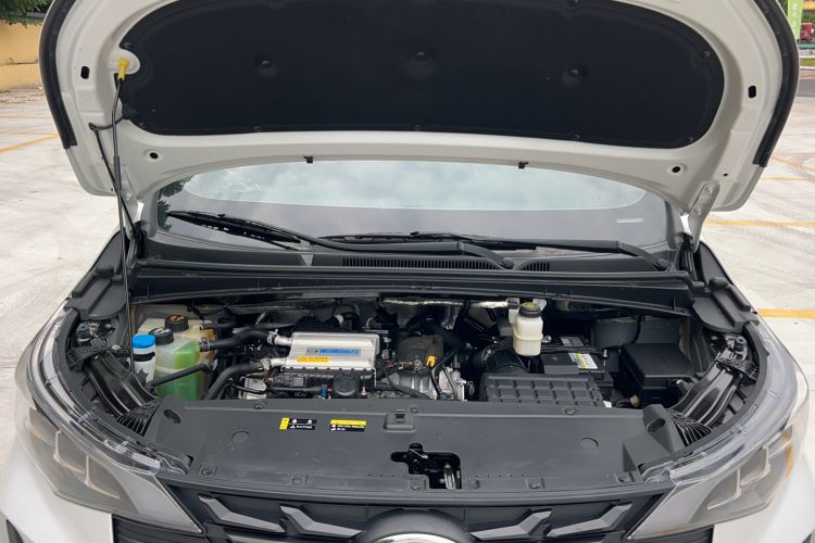 Used GAC Trumpchi M6 2023 PRO 270T DCT Luxury Edition Engine Bay