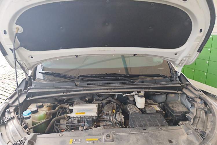Used GAC Trumpchi M6 2023 PRO 270T DCT Elite Edition Engine Bay