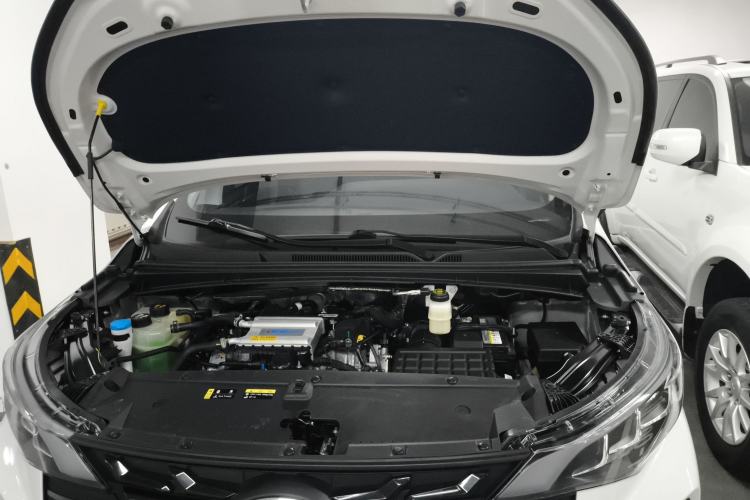 Used GAC Trumpchi M6 2023 PRO 270T DCT Luxury Edition Engine Bay