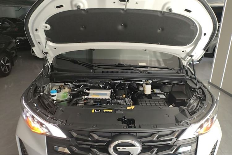 Used GAC Trumpchi M6 2023 PRO 270T DCT Luxury Edition Engine Bay