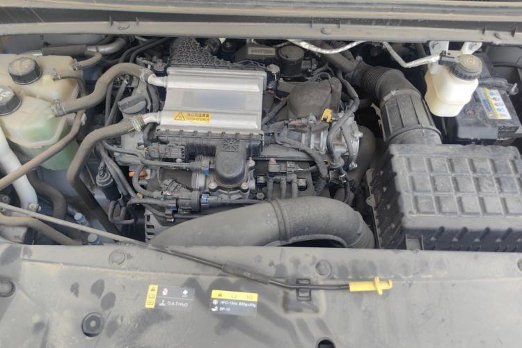 Used GAC Trumpchi M6 2023 PRO 270T DCT Elite Edition Engine Bay