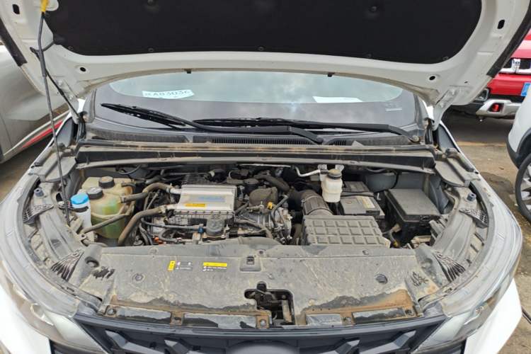 Used GAC Trumpchi M6 2023 PRO 270T DCT Luxury Edition Engine Bay
