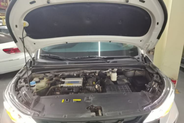 Used GAC Trumpchi M6 2023 PRO 270T DCT Luxury Edition Engine Bay