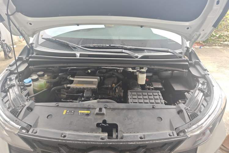 Used GAC Trumpchi M6 2023 PRO 270T DCT Luxury Edition Engine Bay