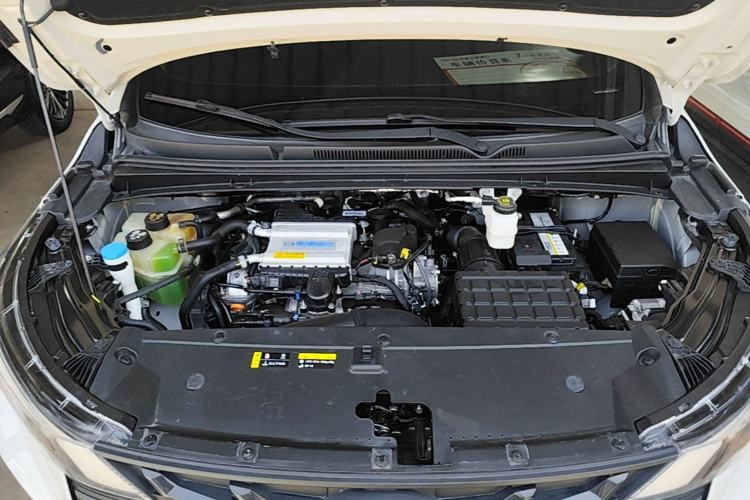 Used GAC Trumpchi M6 2023 PRO 270T DCT Elite Edition Engine Bay