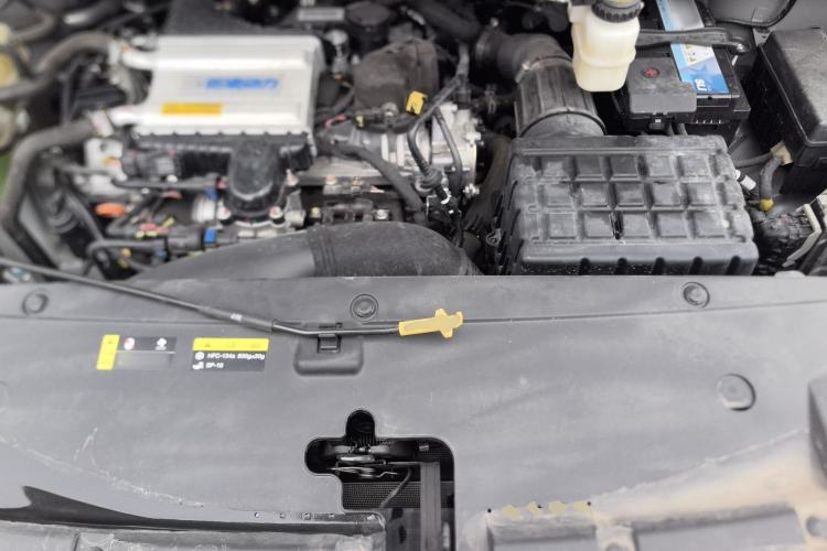 Used GAC Trumpchi M6 2023 PRO 270T DCT Luxury Edition Engine Bay