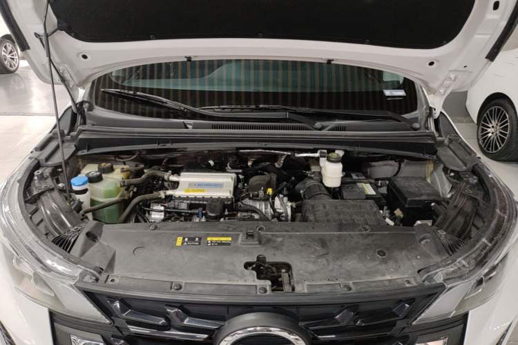 Used GAC Trumpchi M6 2023 PRO 270T DCT Luxury Edition Engine Bay