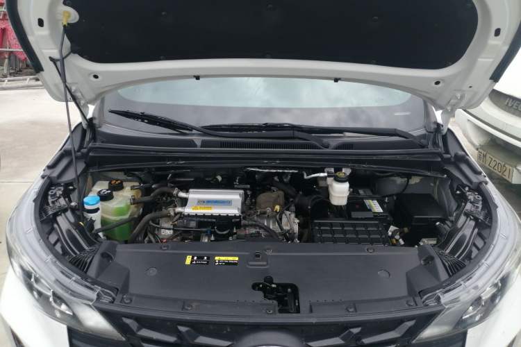 Used GAC Trumpchi M6 2023 PRO 270T DCT Luxury Edition Engine Bay