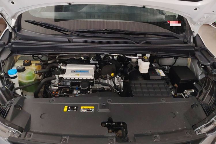 Used GAC Trumpchi M6 2023 PRO 270T DCT Luxury Edition Engine Bay