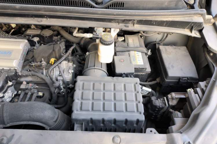Used GAC Trumpchi M6 2023 PRO 270T DCT Luxury Edition Engine Bay Left