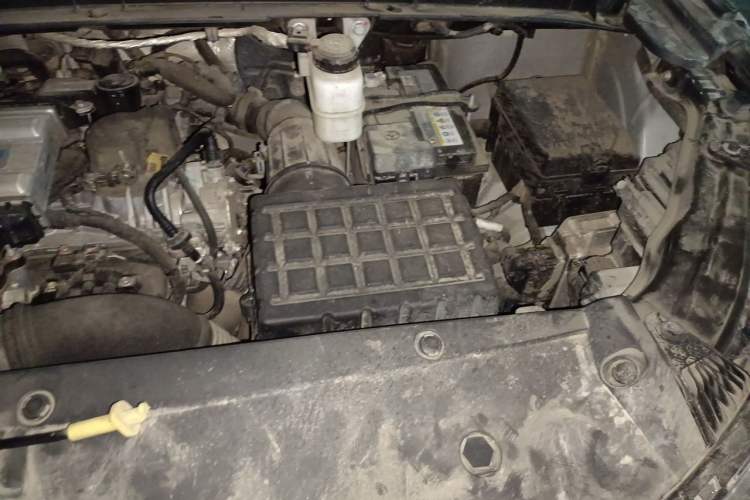 Used GAC Trumpchi M6 2023 PRO 270T DCT Luxury Edition Engine Bay Left