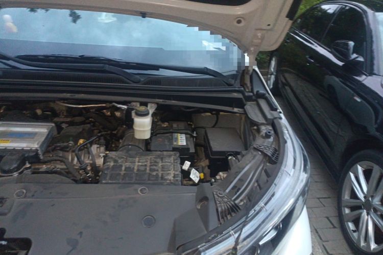 Used GAC Trumpchi M6 2023 PRO 270T DCT Luxury Edition Engine Bay Left