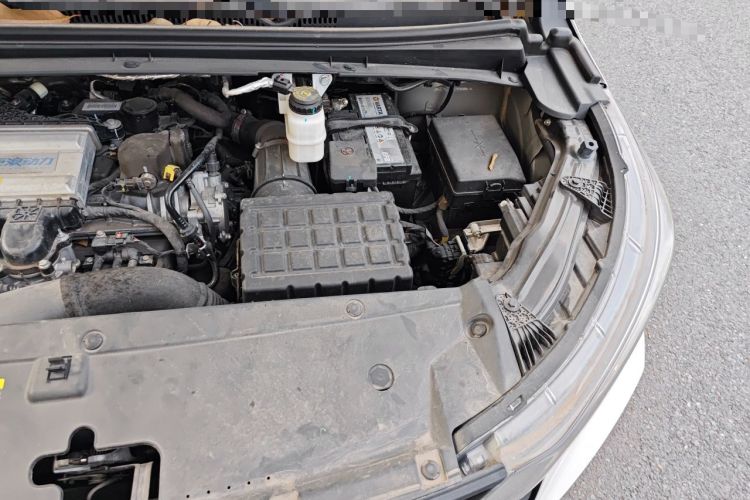 Used GAC Trumpchi M6 2023 PRO 270T DCT Luxury Edition Engine Bay Left