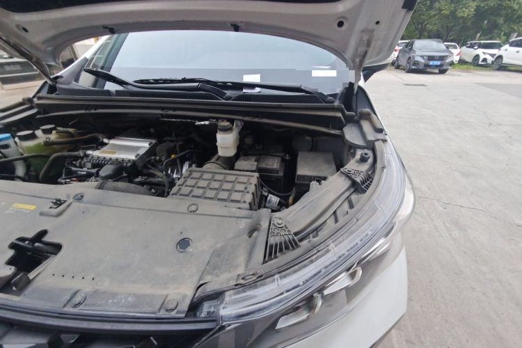 Used GAC Trumpchi M6 2023 PRO 270T DCT Luxury Edition Engine Bay Left