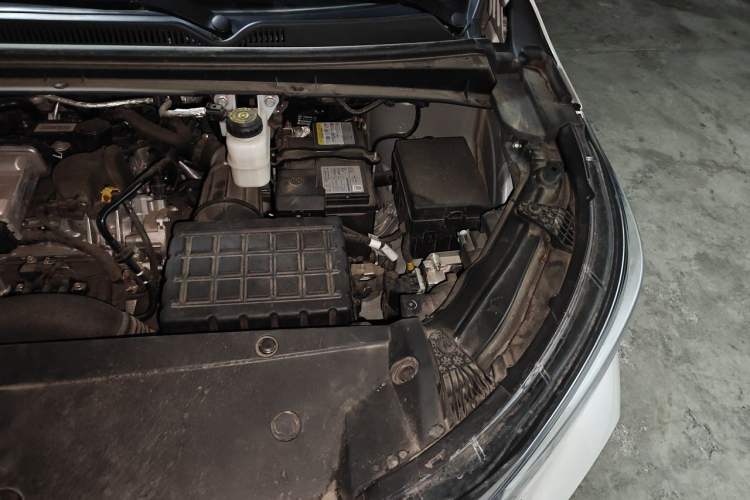 Used GAC Trumpchi M6 2023 PRO 270T DCT Elite Edition Engine Bay Left
