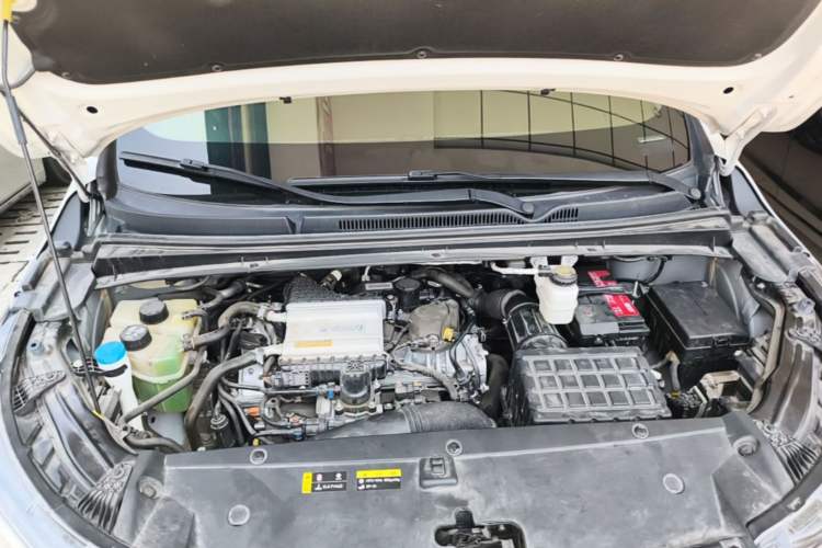 Used GAC Trumpchi M6 2023 PRO 270T DCT Luxury Edition Engine Bay