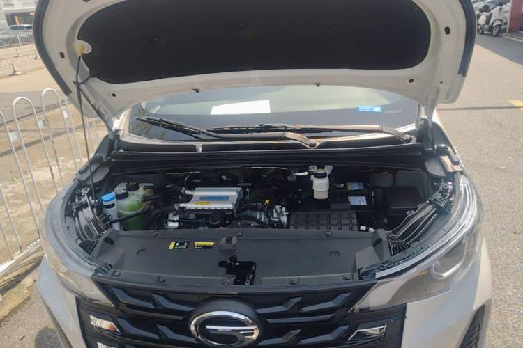 Used GAC Trumpchi M6 2023 PRO 270T DCT Elite Edition Engine Bay