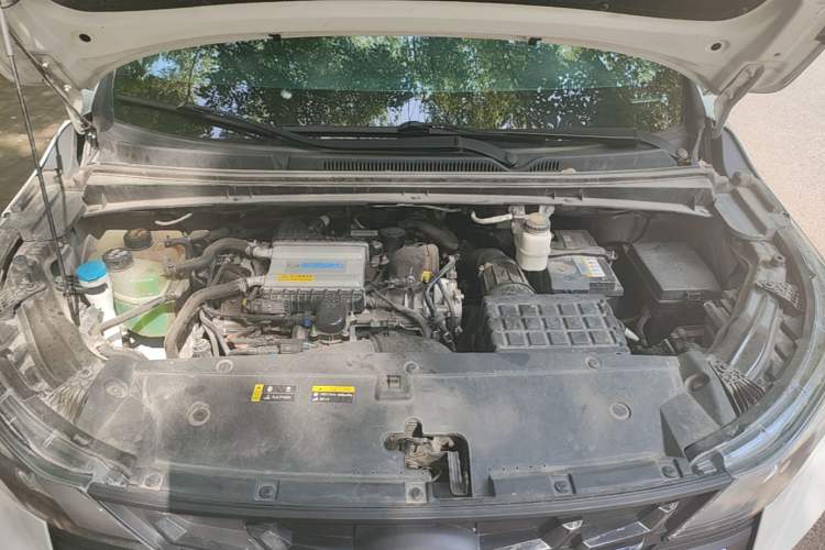 Used GAC Trumpchi M6 2023 PRO 270T DCT Luxury Edition Engine Bay