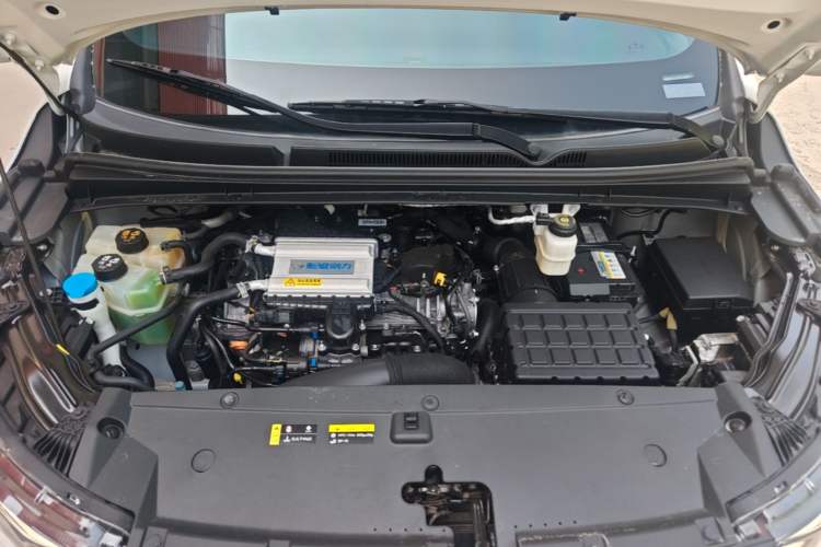 Used GAC Trumpchi M6 2023 PRO 270T DCT Luxury Edition Engine Bay