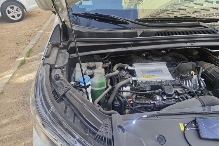 Used GAC Trumpchi M6 2023 PRO 270T DCT Luxury Edition Engine Bay Right