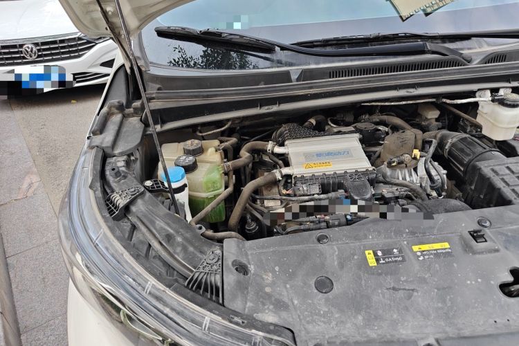 Used GAC Trumpchi M6 2023 PRO 270T DCT Luxury Edition Engine Bay Right