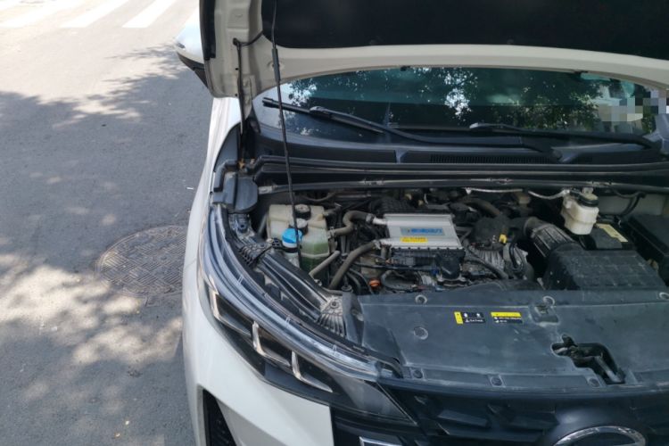 Used GAC Trumpchi M6 2023 PRO 270T DCT Luxury Edition Engine Bay Right