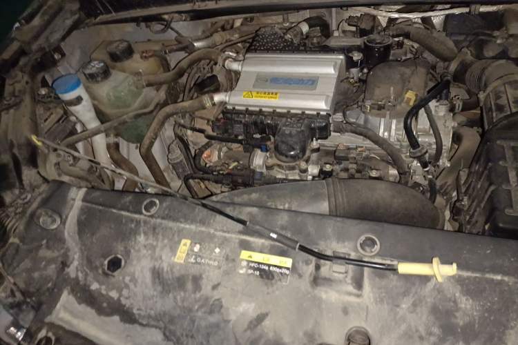 Used GAC Trumpchi M6 2023 PRO 270T DCT Luxury Edition Engine Bay Right