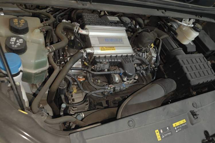 Used GAC Trumpchi M6 2023 PRO 270T DCT Luxury Edition Engine Bay Right