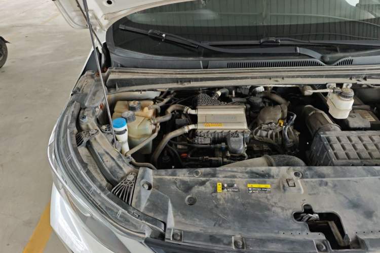 Used GAC Trumpchi M6 2023 PRO 270T DCT Elite Edition Engine Bay Right