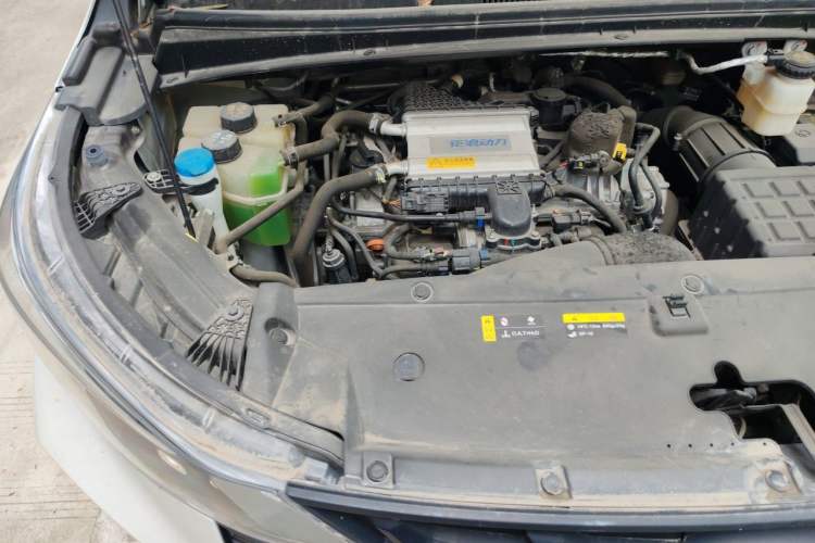 Used GAC Trumpchi M6 2023 PRO 270T DCT Luxury Edition Engine Bay Right