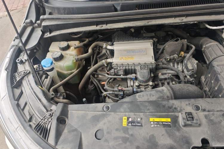 Used GAC Trumpchi M6 2023 PRO 270T DCT Luxury Edition Engine Bay Right
