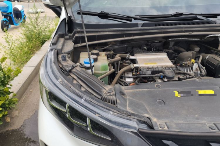 Used GAC Trumpchi M6 2023 PRO 270T DCT Luxury Edition Engine Bay Right