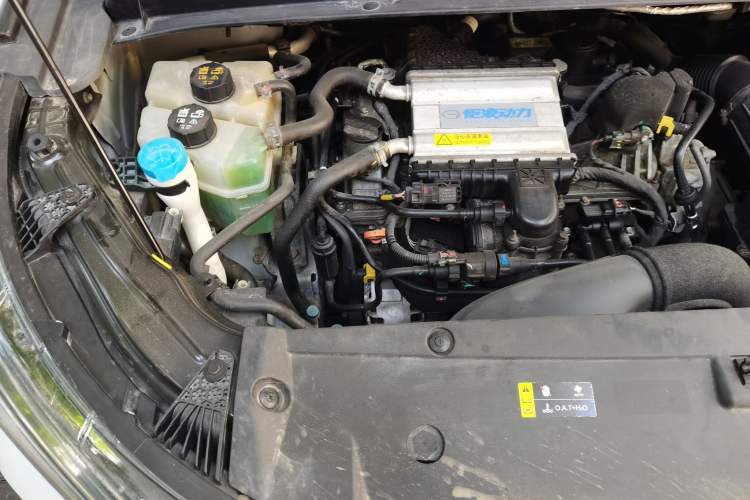 Used GAC Trumpchi M6 2023 PRO 270T DCT Elite Edition Engine Bay Right