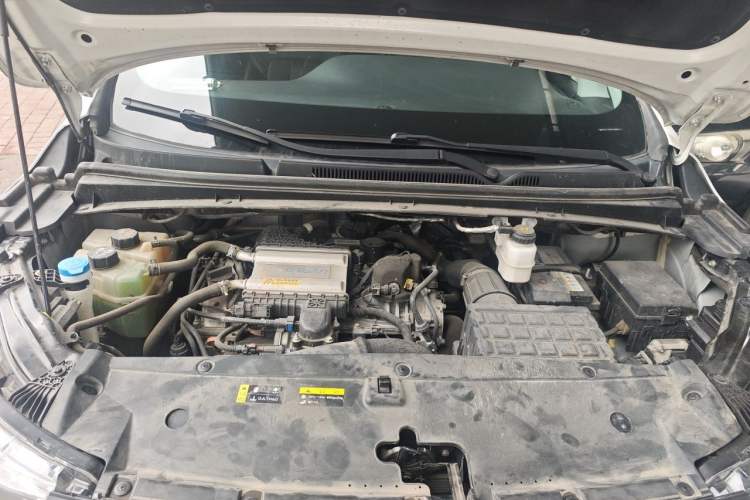 Used GAC Trumpchi M6 2023 PRO 270T DCT Luxury Edition Engine Bay