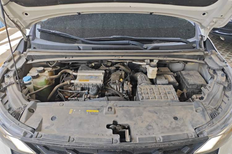 Used GAC Trumpchi M6 2023 PRO 270T DCT Luxury Edition Engine Bay